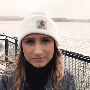 Meet your Posher, Jenna